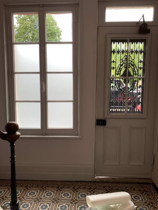 Le Logis Cantilien Lamorlaye-Chantilly エクステリア 写真
